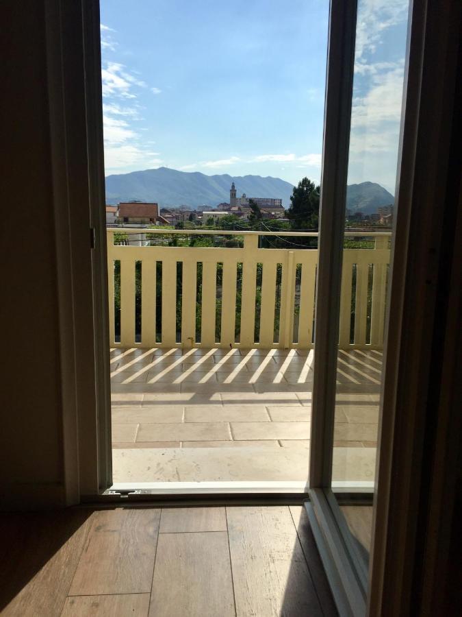 Amberyellowbnb Shkodër Екстериор снимка